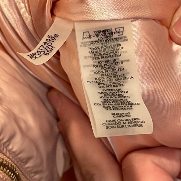 NWOT Calvin Klein Womens Quilted Puffer Vest Pink Faux Fur Collar Size M NEW - Picture 4 of 8